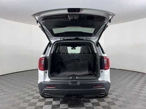 Used 2023 GMC Acadia SLT w/ Elevation Edition image 47