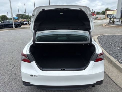 Used 2023 Toyota Camry LE FWD image 27
