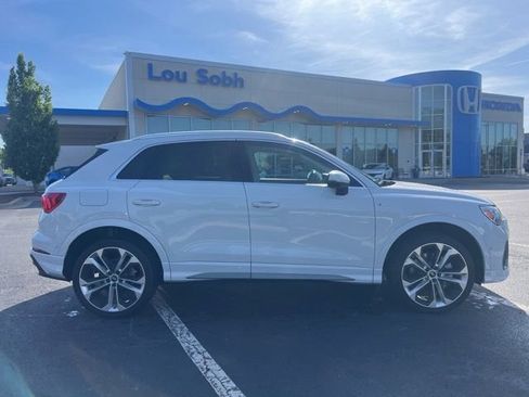 Used 2021 Audi Q3 2.0T Premium Plus AWD/4WD image 5