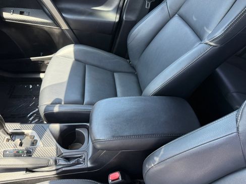 Used 2014 Toyota RAV4 Limited FWD image 14