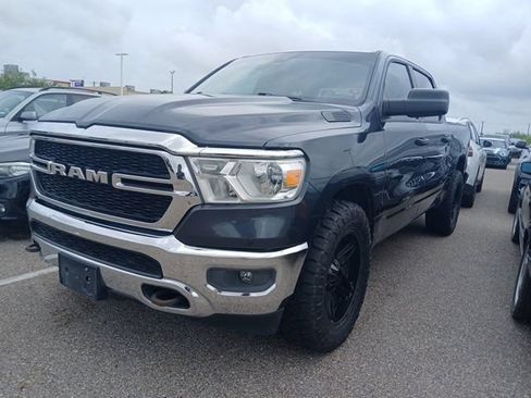 Used 2019 RAM 1500 Tradesman AWD/4WD image 4