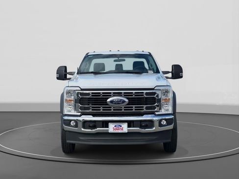 New 2026 Ford F450 XL w/ XL Chrome Package RWD image 3