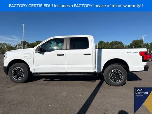 Used 2022 Ford F150 Lightning Pro AWD/4WD image 22