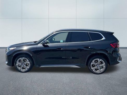 Used 2025 BMW X1 xDrive28i w/ Convenience Package AWD/4WD image 3