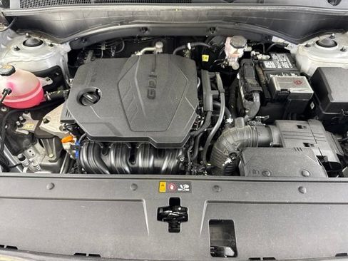 Used 2023 Hyundai Santa Fe SEL FWD image 19