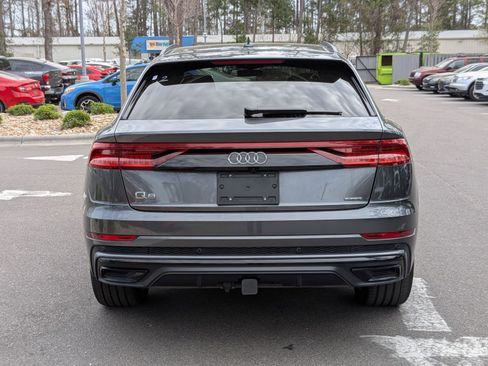 Used 2020 Audi Q8 Premium Plus image 4