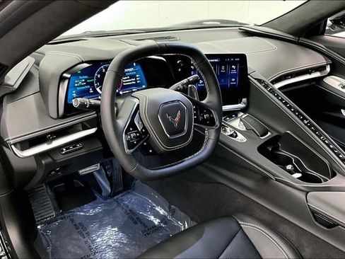 Used 2024 Chevrolet Corvette Stingray Premium Cpe w/ Z51 Performance Package image 13