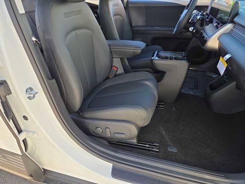 New 2026 Hyundai Ioniq 5 SEL image 22