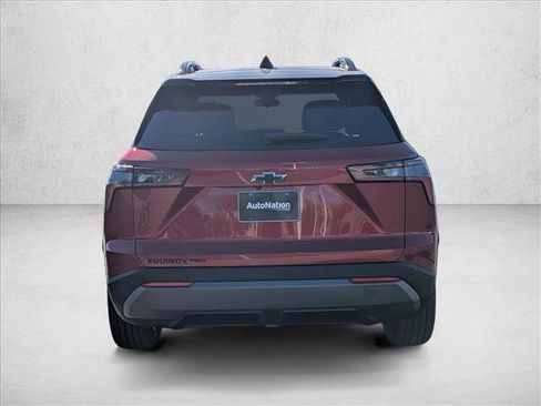 New 2026 Chevrolet Equinox LT w/ Midnight Edition image 8