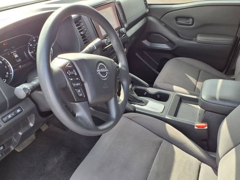 Used 2022 Nissan Frontier S RWD image 16