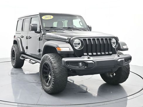 Used 2021 Jeep Wrangler Unlimited Sport image 4