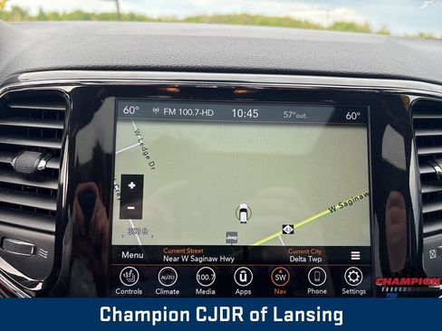 Used 2022 Jeep Grand Cherokee Laredo X AWD/4WD image 28