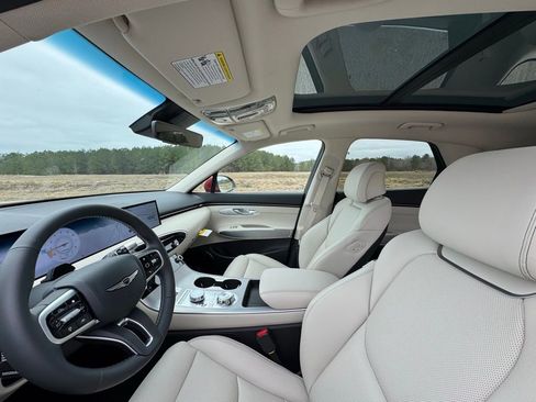 New 2026 Genesis GV70 2.5T Select image 19