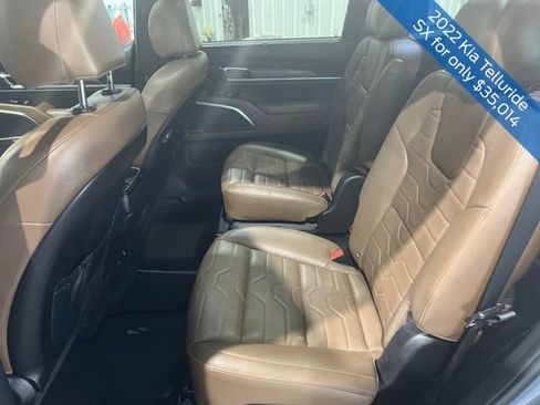 Used 2022 Kia Telluride SX w/ SX Prestige Package image 20