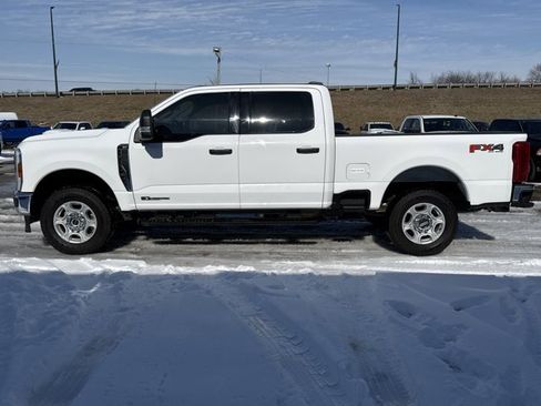 Used 2025 Ford F250 XLT w/ FX4 Off-Road Package image 9
