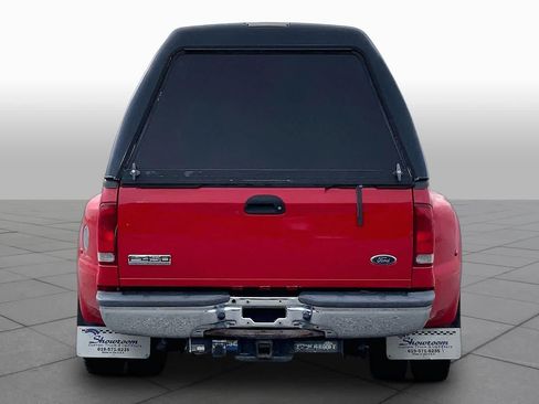 Used 2005 Ford F450 Lariat AWD/4WD image 4