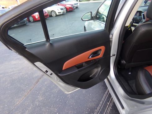 Used 2014 Chevrolet Cruze LT w/ RS Package image 19