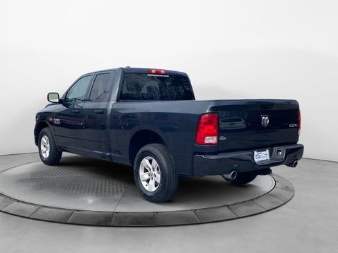 Used 2017 RAM 1500 Express image 3