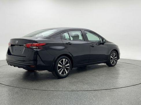 Used 2025 Nissan Versa SV FWD image 9