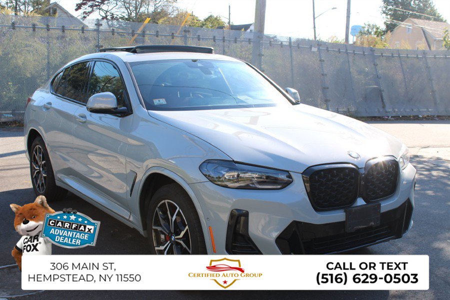 Used 2023 BMW X4 xDrive30i w/ M Sport Package AWD/4WD image 4