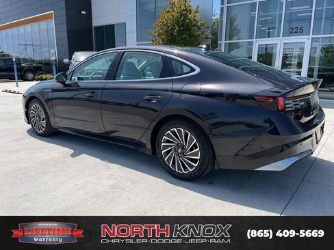 Used 2024 Hyundai Sonata Limited FWD image 18