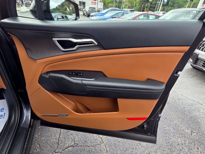 Used 2026 Kia Sportage X-Line w/ X-Line Technology Package AWD/4WD image 13