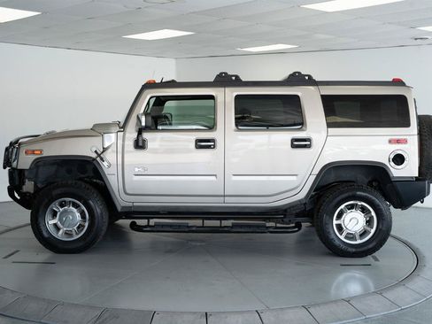 Used 2005 HUMMER H2 w/ Preferred Equipment Group AWD/4WD image 4