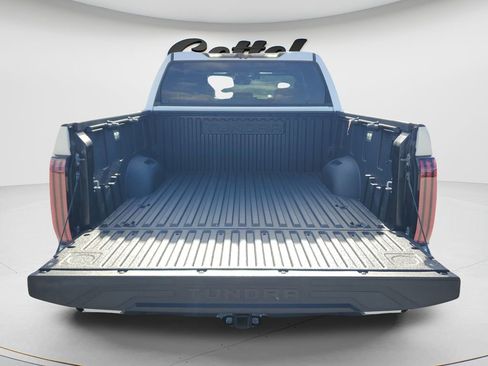 Used 2024 Toyota Tundra Platinum AWD/4WD image 9
