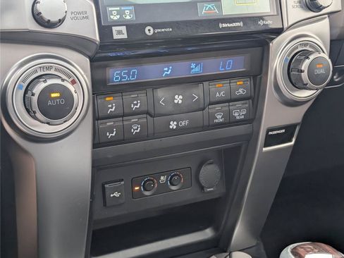 Used 2023 Toyota 4Runner Limited AWD/4WD image 19