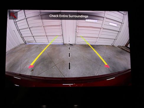 Used 2025 Jeep Wagoneer L Series II w/ 8-pass Seating Package image 57