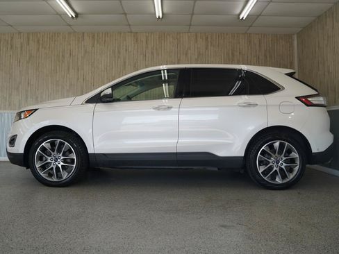Used 2015 Ford Edge Titanium w/ Equipment Group 302A FWD image 5