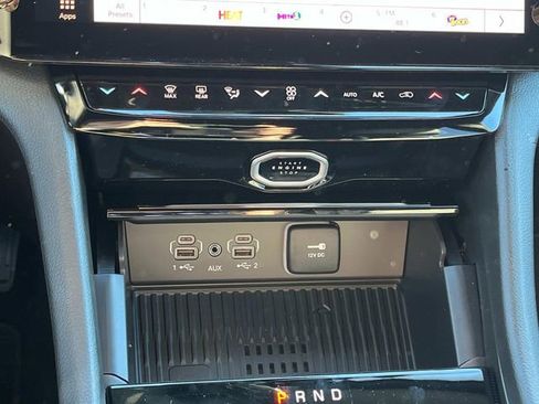 New 2026 Jeep Grand Cherokee Limited image 18