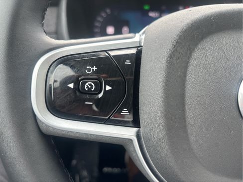 Used 2026 Volvo XC90 B6 Plus AWD/4WD image 14