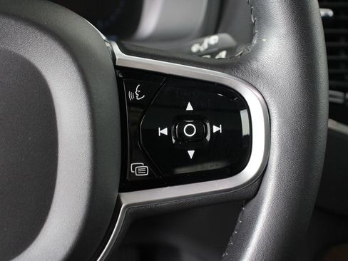 Used 2018 Volvo XC90 T8 Inscription w/ Luxury Package AWD/4WD image 11