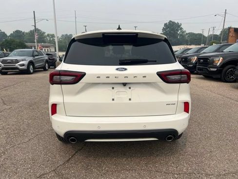 Certified 2024 Ford Escape ST-Line w/ Tech Pack #1 AWD/4WD image 5