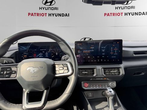 Used 2024 Ford Mustang Coupe RWD image 10