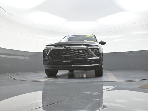 Used 2024 Chevrolet TrailBlazer RS w/ Convenience Package image 10