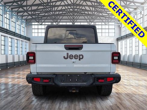 Used 2024 Jeep Gladiator Rubicon w/ Safety Group image 5