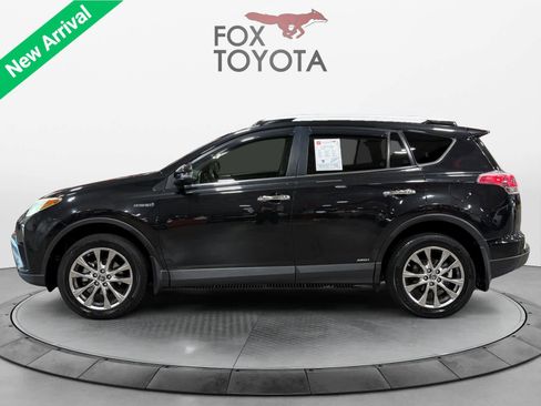 Used 2016 Toyota RAV4 Limited AWD/4WD image 3