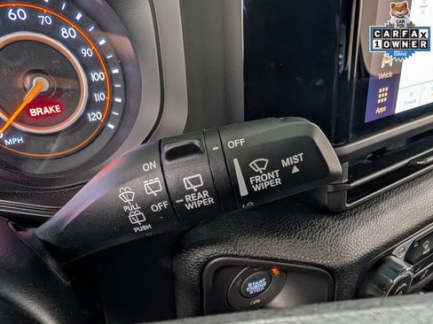 Used 2025 Jeep Wrangler Sport AWD/4WD image 24