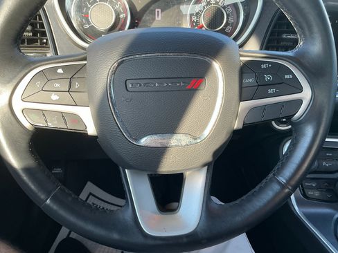 Used 2016 Dodge Challenger SXT Plus image 11