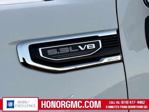 Used 2026 GMC Sierra 1500 SLT w/ SLT Premium Package AWD/4WD image 9
