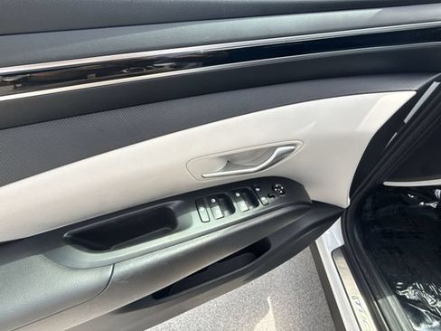 Certified 2024 Hyundai Tucson SEL AWD/4WD image 13