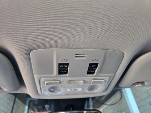 Used 2019 Toyota Corolla XSE FWD image 19