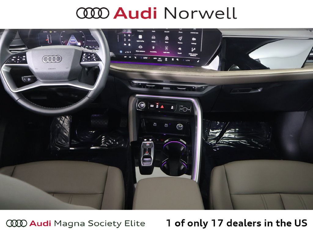 Used 2025 Audi Q5 Premium Plus w/ Premium Plus AWD/4WD image 25