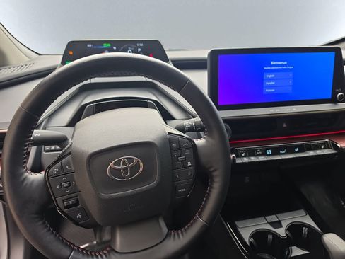 Used 2024 Toyota Prius Prime FWD image 5