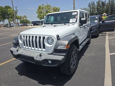 Used 2021 Jeep Wrangler Unlimited Sport w/ Sun And Sound Package AWD/4WD image 2