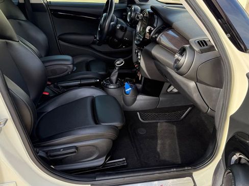 Used 2016 MINI Cooper S image 18