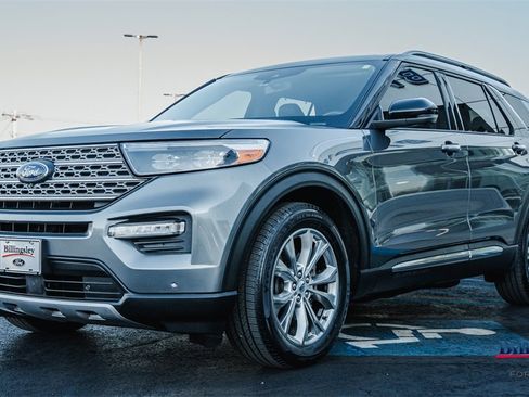 Certified 2021 Ford Explorer Limited w/ Equipment Group 301A image 3