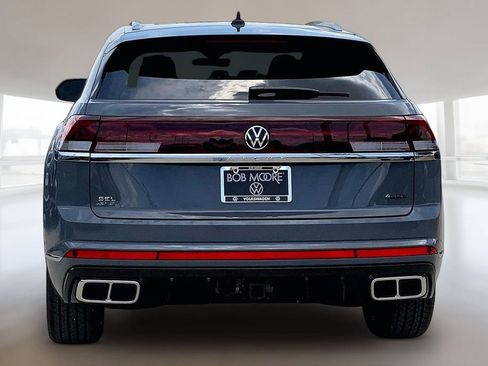 New 2026 Volkswagen Atlas Cross Sport SEL Premium R-Line AWD/4WD image 4